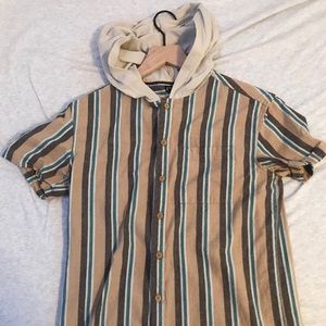 Short Sleeve Button Down Shirt with hood